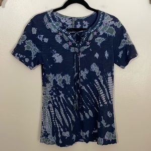 EUC Blue Sky Tie Dye Top. Medium